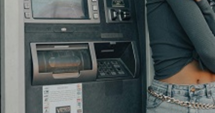 По високи такси за основните банкови операции ни очакват тази година