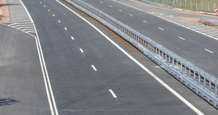 I МЕТЕОРОЛОГИЧНА ОБСТАНОВКА Температурите са в интервала от 4°С до 8°С