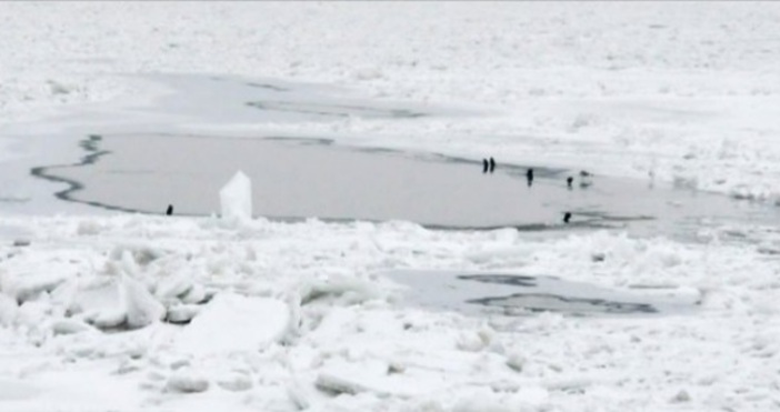 През 2012 г румънски военни части предприеха действия за предотвратяване