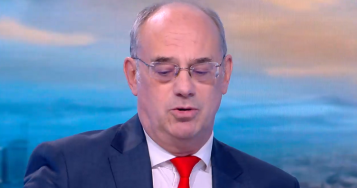 Конституционният съдия Атанас Семов призна по bTV че последните избори