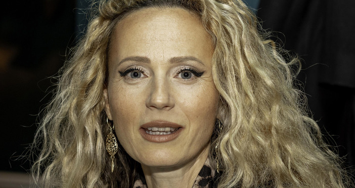 Бъдете горди, че сте българи. Където и да отидете по