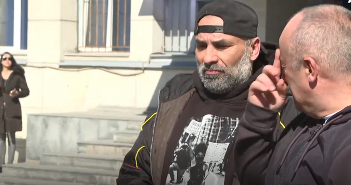 Bulgaria ON AIRБащи от цялата страна настояват за промени в