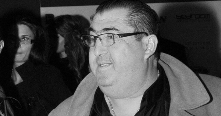 С часове мога да разказвам за неговите щуротии аргументира се дългогодишната