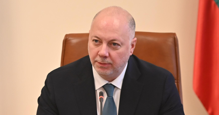 Около три часа продължи Съветът по сигурността в Министерския съвет.