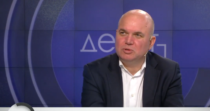 Дали това ли ще бъде последният бюджет в лева за