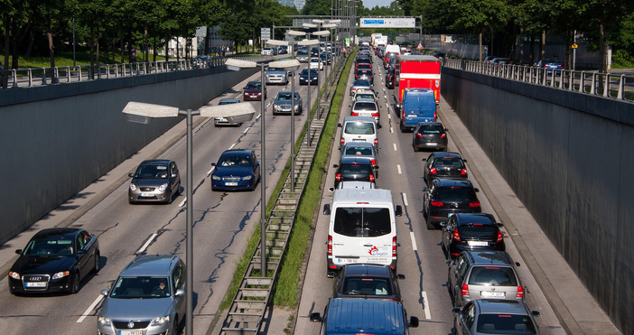 Европейската комисия ще преразгледа през тази година изискванията за постепенно