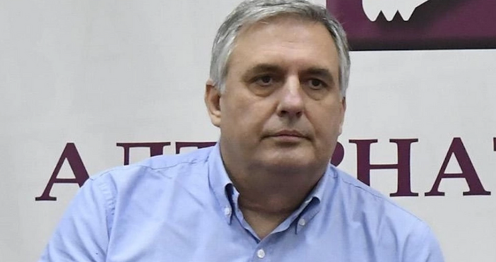 Тръмп започна една остра конфронтационна политика очевидно в близък съюз