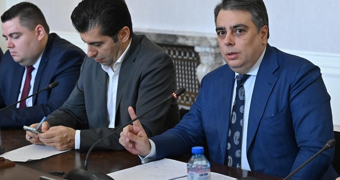 Най-скандалното в проектобюджета на държавата е взимането на 7 млрд.