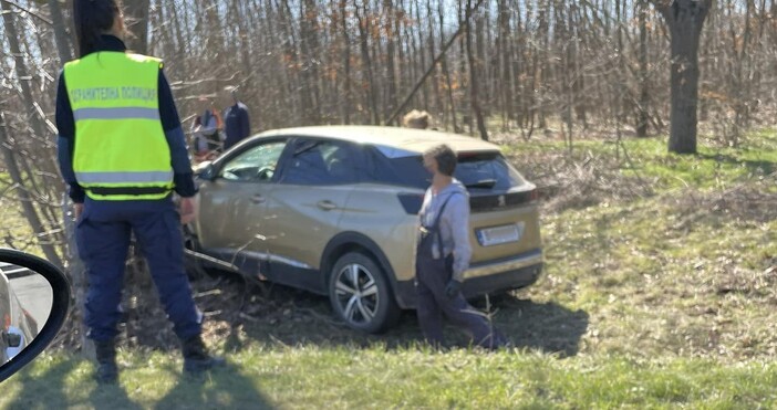 За пътнотранспортно произшествие на пътя между Варна и Обзор сигнализират