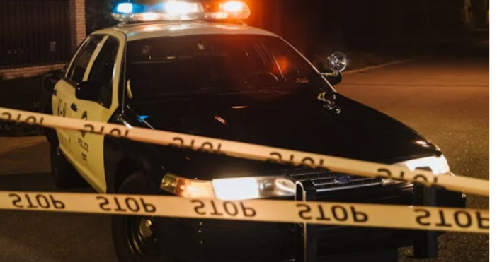 Четиринадесетгодишно момче е обвинено за убийството на един полицай и