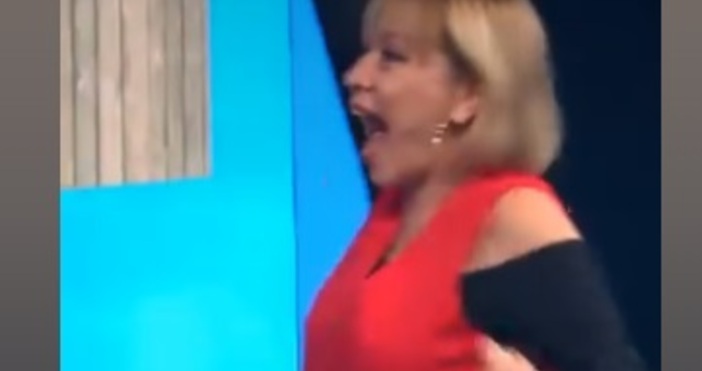 Кака Лара закова 50 точки в Аз обичам България и