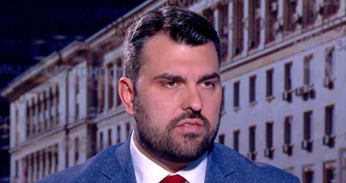 Бившият министър на културата Найден Тодоров има моето уважение като