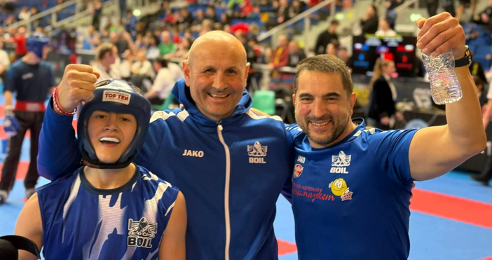 Снимки БоилСтрахотно представяне на бойците на варненския СКБИ Боил на