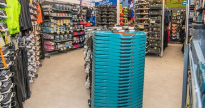 За фалшиви страници представящи се за DECATHLON България алармират от