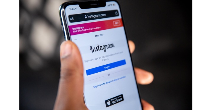 Instagram е една от най популярните социални платформи която позволява