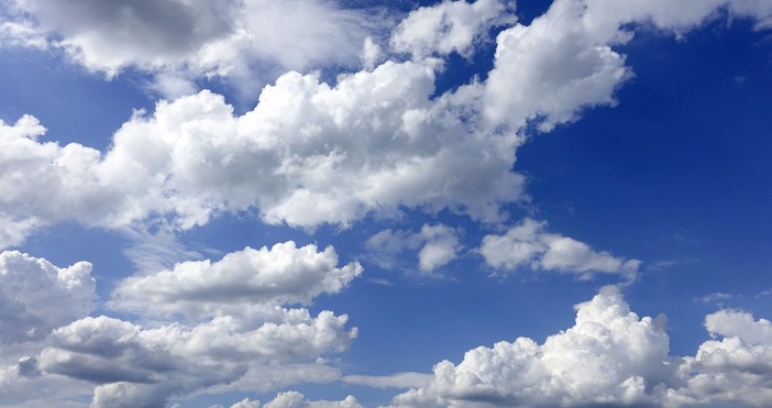 През нощта срещу сряда над Западна и Централна България облачността