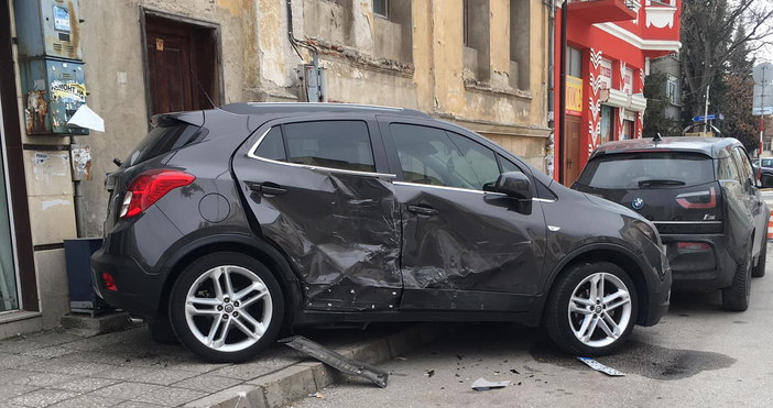 Бившият кмет на Пазарджик Тодор Попов предизвика катастрофа на оживена