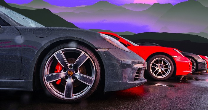 Нетната печалба на германския производител на луксозни автомобили Порше Porsche