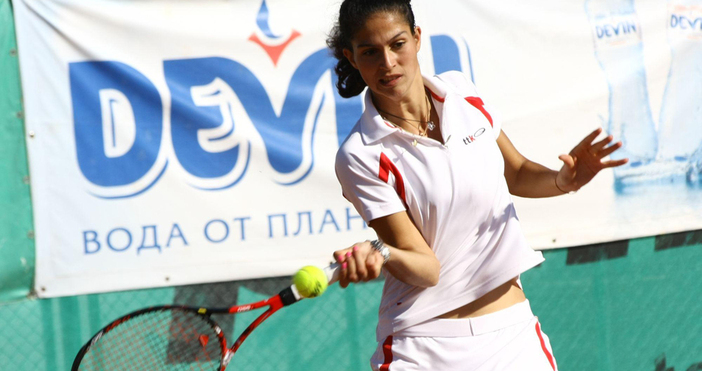 Българката Изабелла Шиникова отпадна на полуфиналите на сингъл на турнира