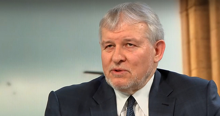 Мая Иванова Кадри Нова ТВДепутатът и председател на СДС Румен