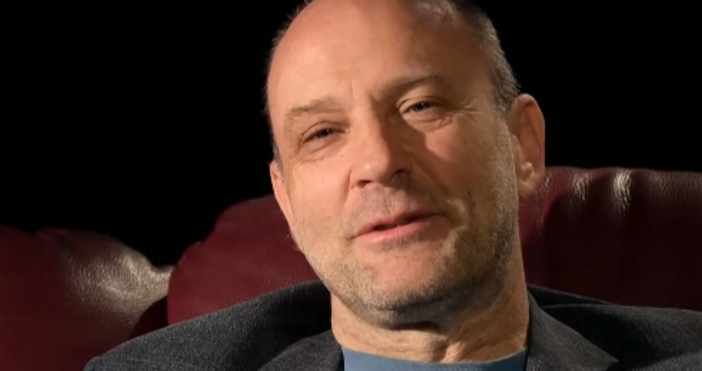 Бившият треньор споделя за тежките последици от разказа за наказанието