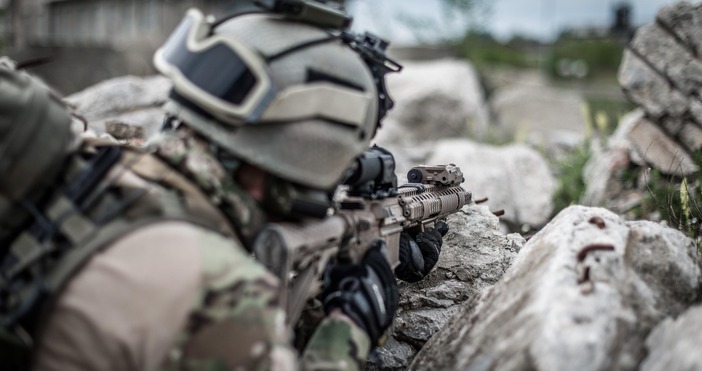 Сърбия и Унгария водят сериозни преговори за създаването на военен