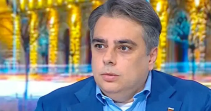 Бивш финансов министър атакува шефа на Народното събрание Действията на Наталия Киселова