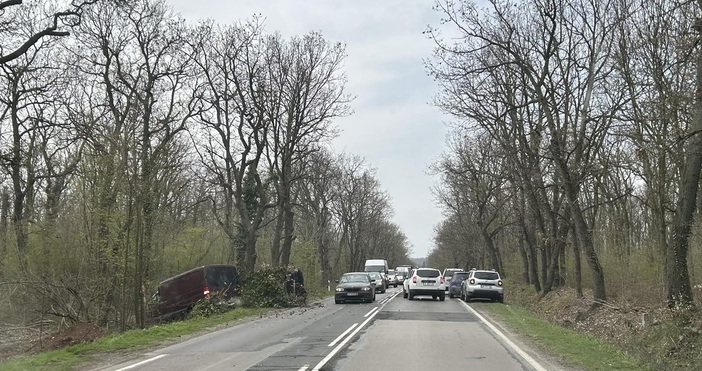 За пътнотранспортно произшествие по пътя Варна Бургас при местността
