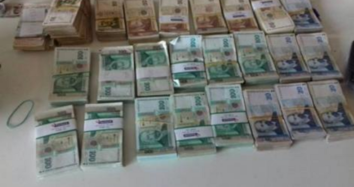 През първите шест месеца от приемането на еврото Български пощи