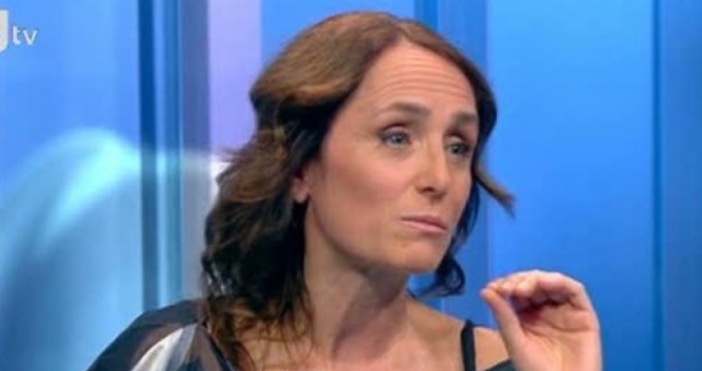 Актрисата Албена Павлова сподели трогателна история за две кучета Тя разказа как