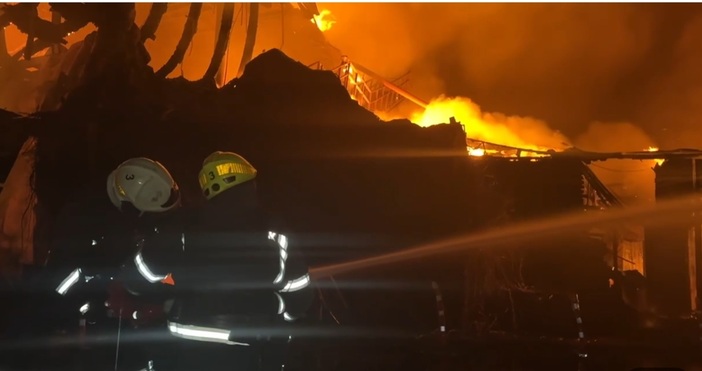 Русия подложи на масиран обстрел украинския град Днипро предаде Актуално