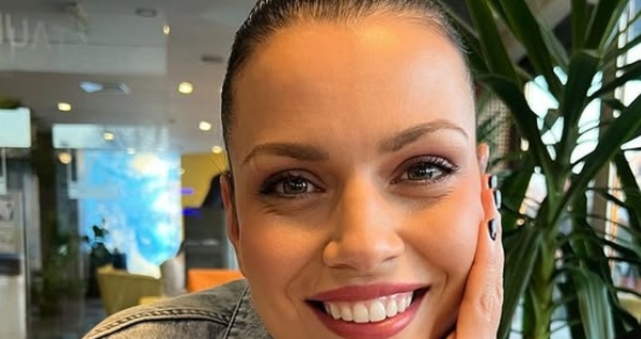 Само преди няколко дни в семейството на актрисата Ралица Паскалева и Тодор