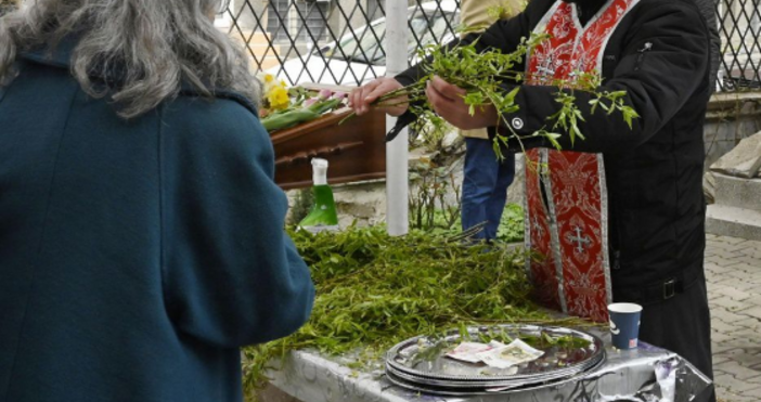 Не помня дали имаше сняг по Коледа в София но
