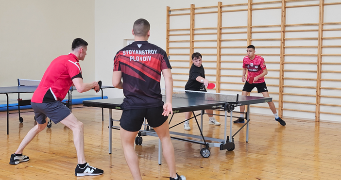 Снимки Община Варна30 студенти се включиха в двете направления на