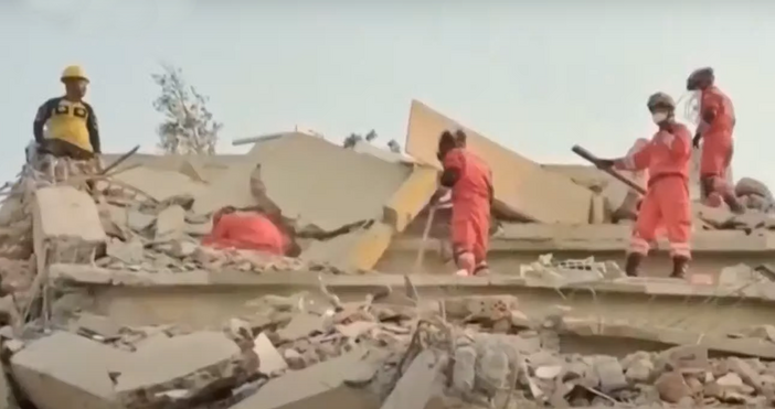 Над 220 души са все още в неизвестност след голямото