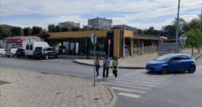 Един от най скъпите магазини за храна в Пловдив фалира Става