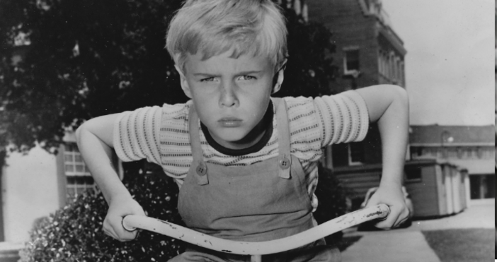 Актьорът Джей Норт който беше известен с ролята си на