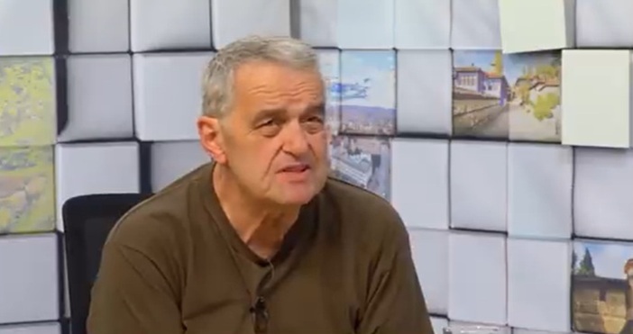 На 72 годишна възраст почина писателят Калин Тодоров съобщиха от семейството