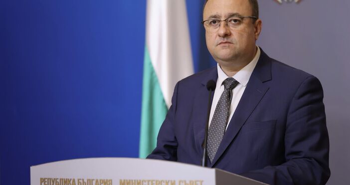 Министърът на регионалното развитие и благоустройството Иван Иванов поиска от