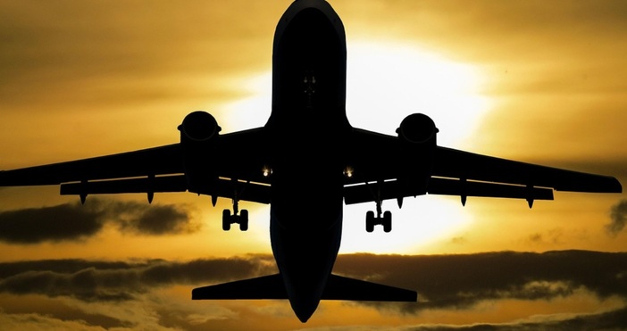 Пълна мистерия Румънци пратиха Доналд Тръмп младши в България От нашето