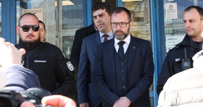 ПП-ДБ поискаха оставката на председателя на управителния съвет на АПИ Йордан