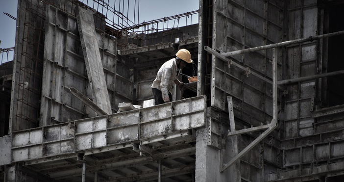 Инспекторите по труда са приложили 321 пъти мярката спиране на