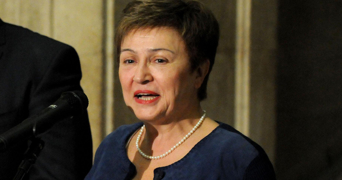 Управляващият директор на МВФ Кристалина Георгиева заяви че световната икономика