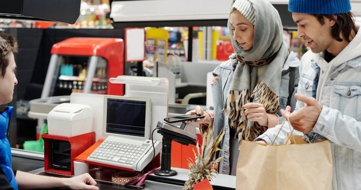 Разходите през ваучери за храна на стойност до 200 лева