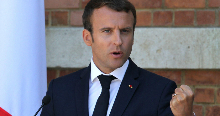 Еманюел Макрон призова учените от цял свят да изберат Франция
