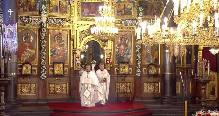 Христос воскресе Извършва се тържествено Второ Възкресение в столичната катедрала