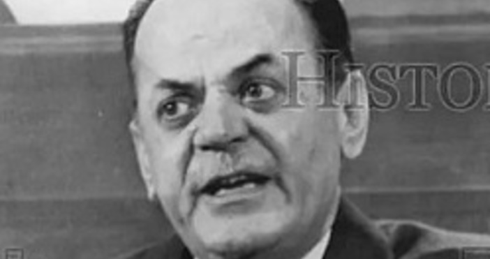 753 г пр н е  – Ромул и Рем основават Рим 1509 г  – Хенри VIII става крал на Англия след смъртта на