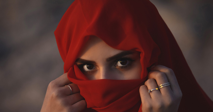 В някои мюсюлмански държави религията не е просто духовен ориентир