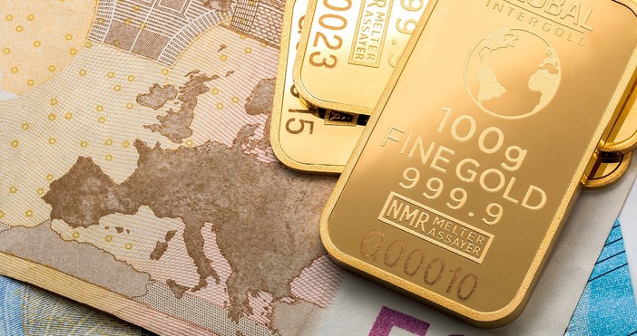 Златото продължава звездния си възход и атакува поредния ресорд от