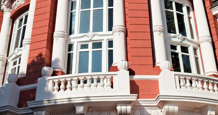 Световна драматургия силни български участия и международно признати имена ще